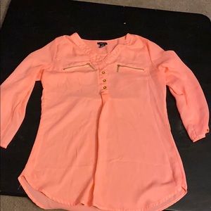 Rue 21 women’s coral blouse